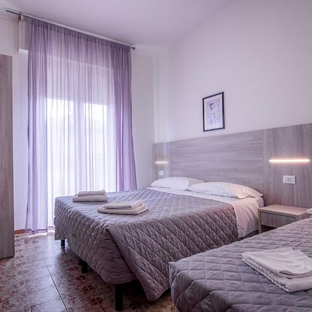 רימיני Hotel Stradiot מראה חיצוני תמונה