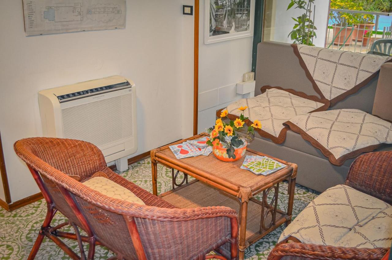 רימיני Hotel Stradiot מראה חיצוני תמונה