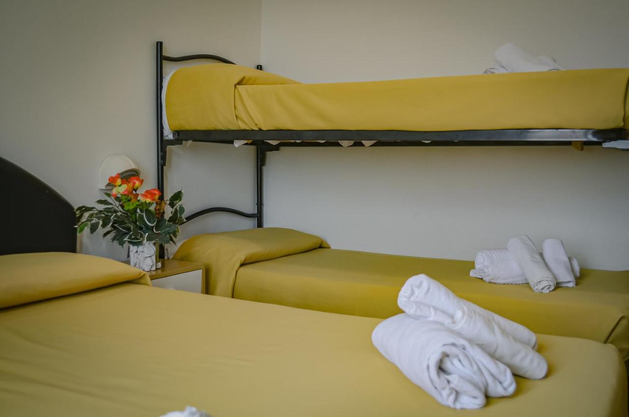רימיני Hotel Stradiot מראה חיצוני תמונה