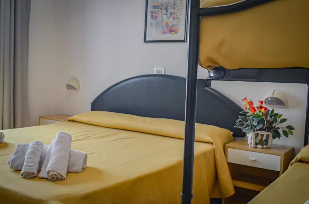 רימיני Hotel Stradiot מראה חיצוני תמונה