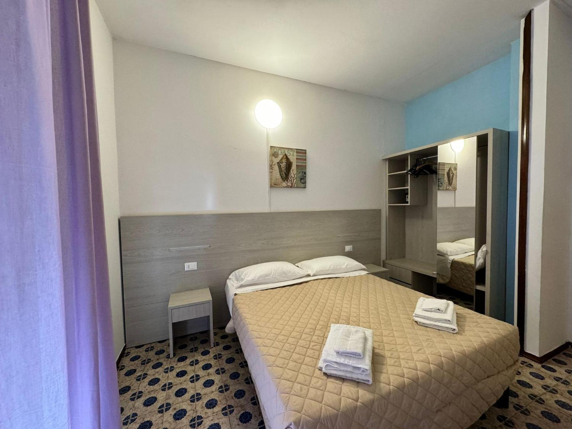 רימיני Hotel Stradiot מראה חיצוני תמונה