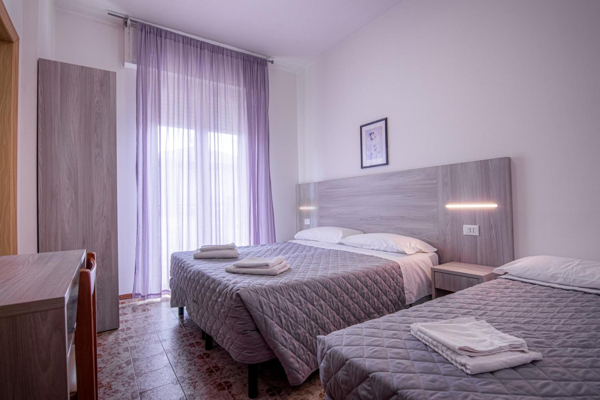 רימיני Hotel Stradiot מראה חיצוני תמונה