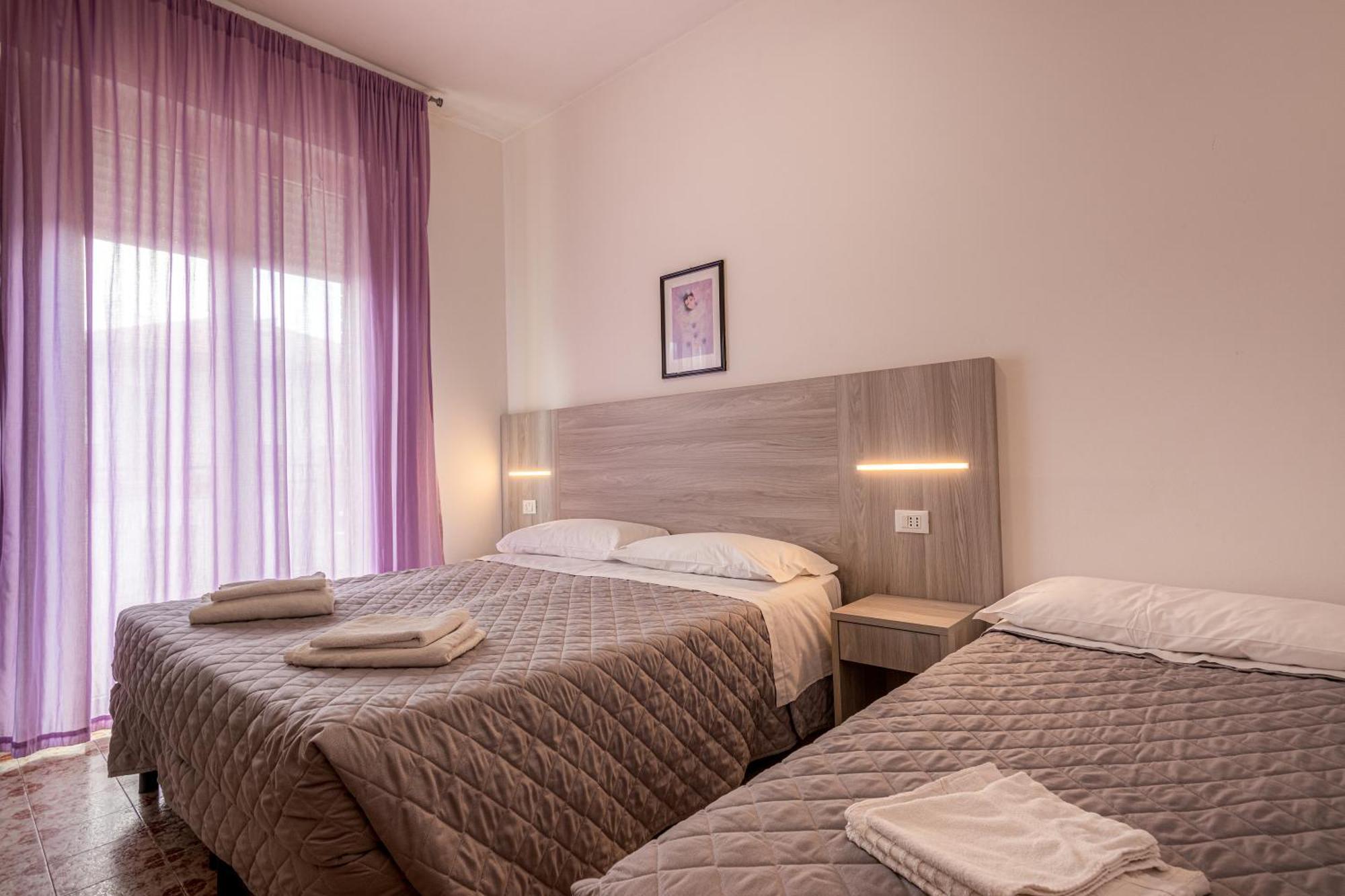 רימיני Hotel Stradiot מראה חיצוני תמונה
