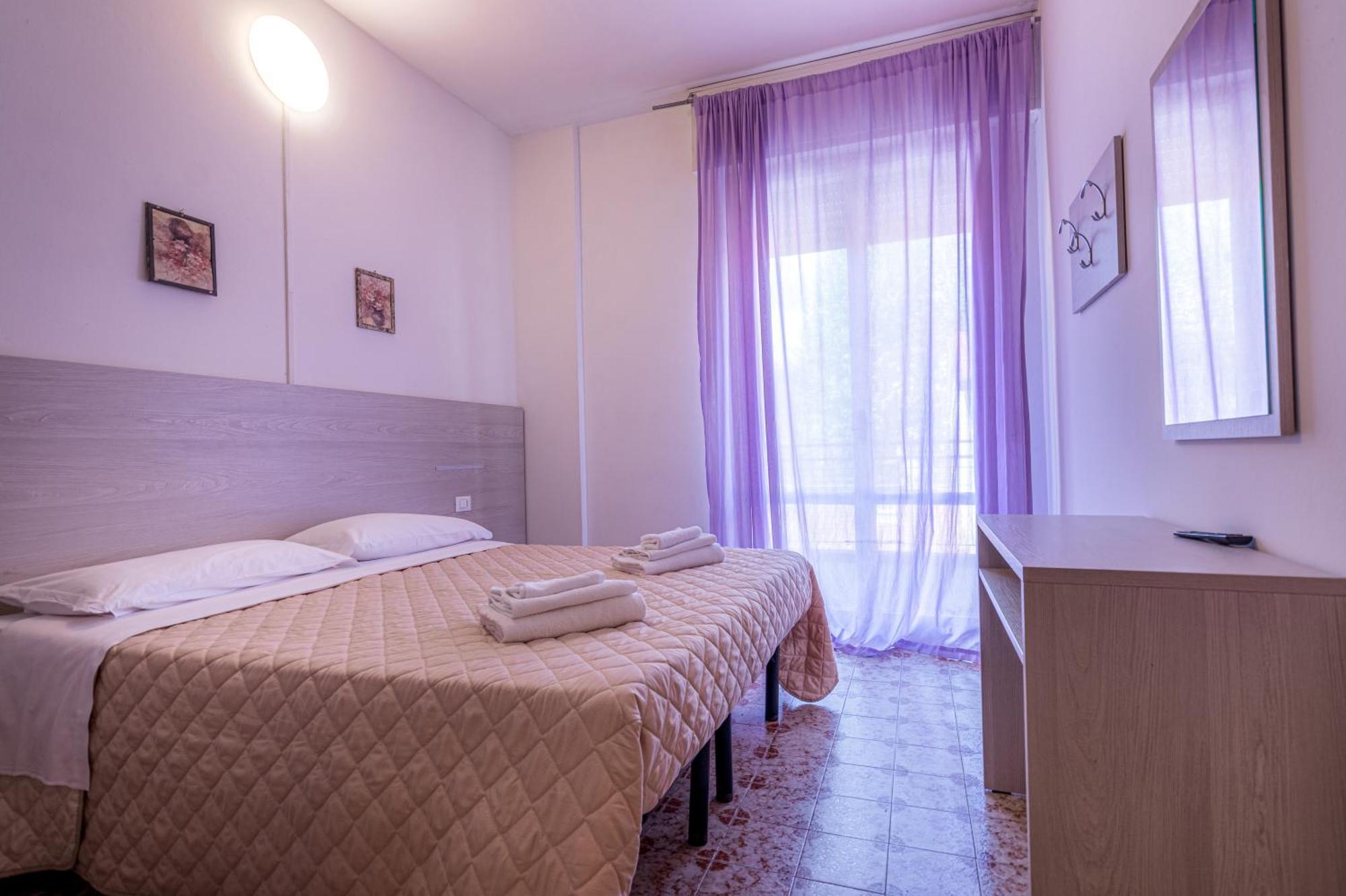 רימיני Hotel Stradiot מראה חיצוני תמונה