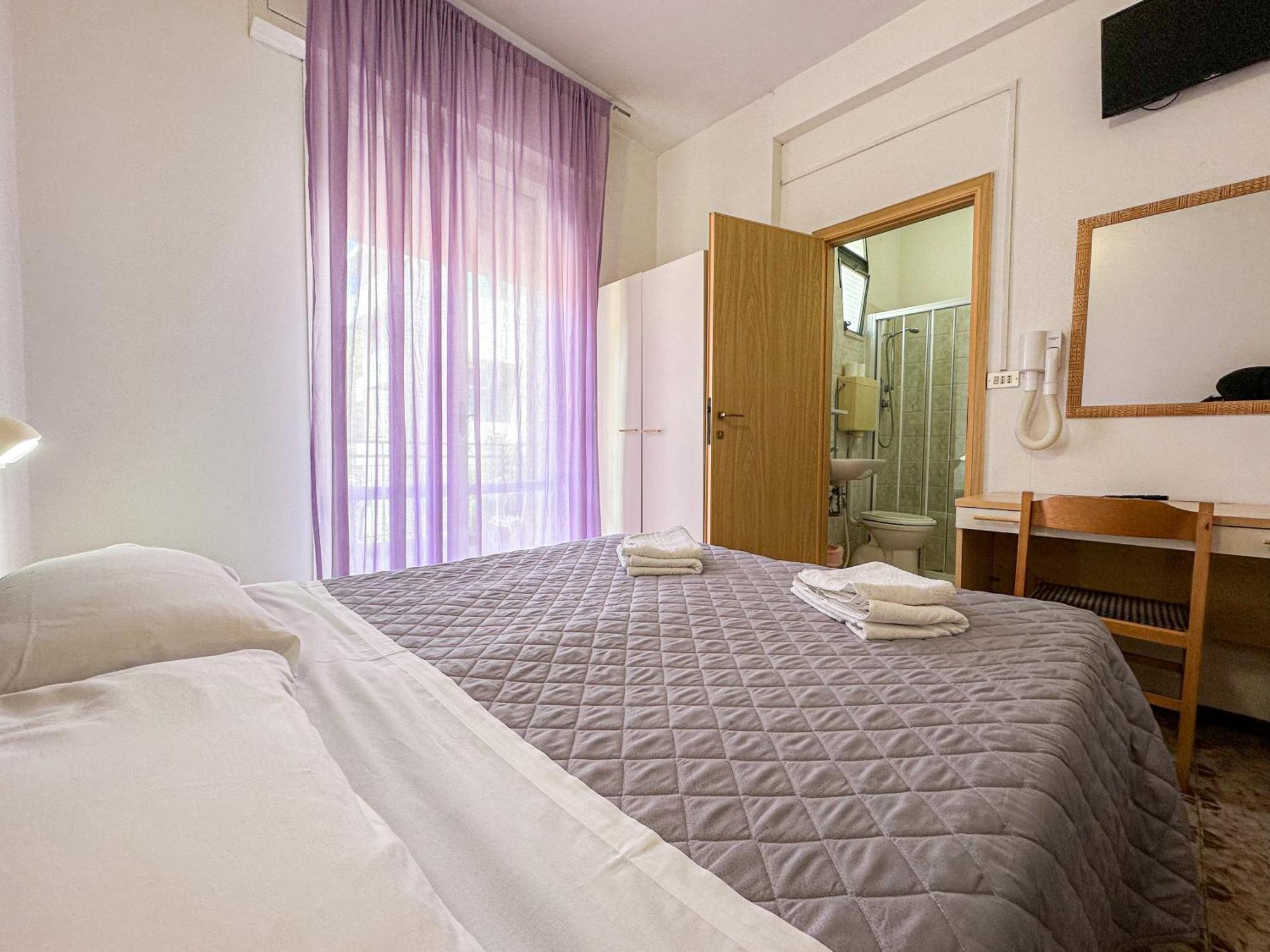 רימיני Hotel Stradiot מראה חיצוני תמונה