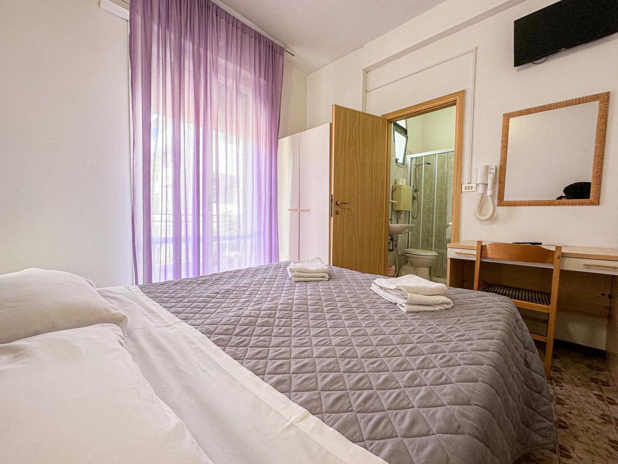 רימיני Hotel Stradiot מראה חיצוני תמונה